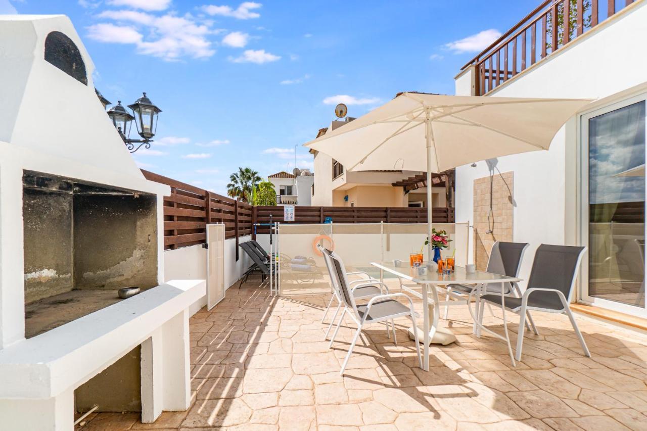Villa Rosedale By Ezoria Villas Αγία Νάπα Εξωτερικό φωτογραφία